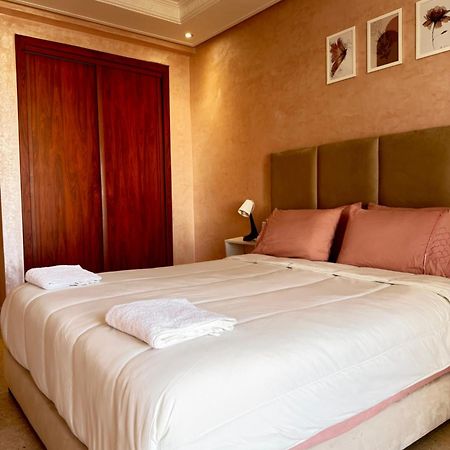 Suitouiss - Agdal 2 - Appartement A 2 Minutes De La Gare De Train Tgv Rabat Kültér fotó
