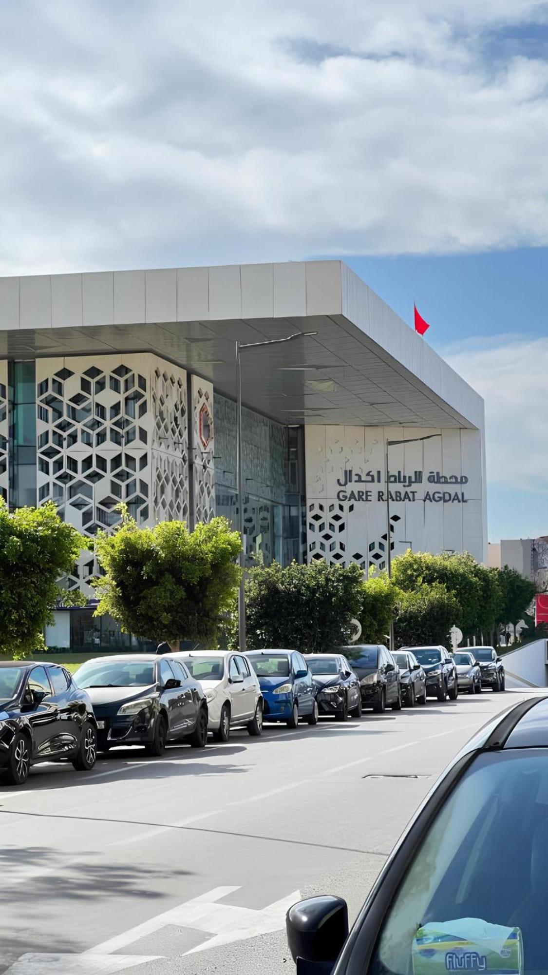 Suitouiss - Agdal 2 - Appartement A 2 Minutes De La Gare De Train Tgv Rabat Kültér fotó