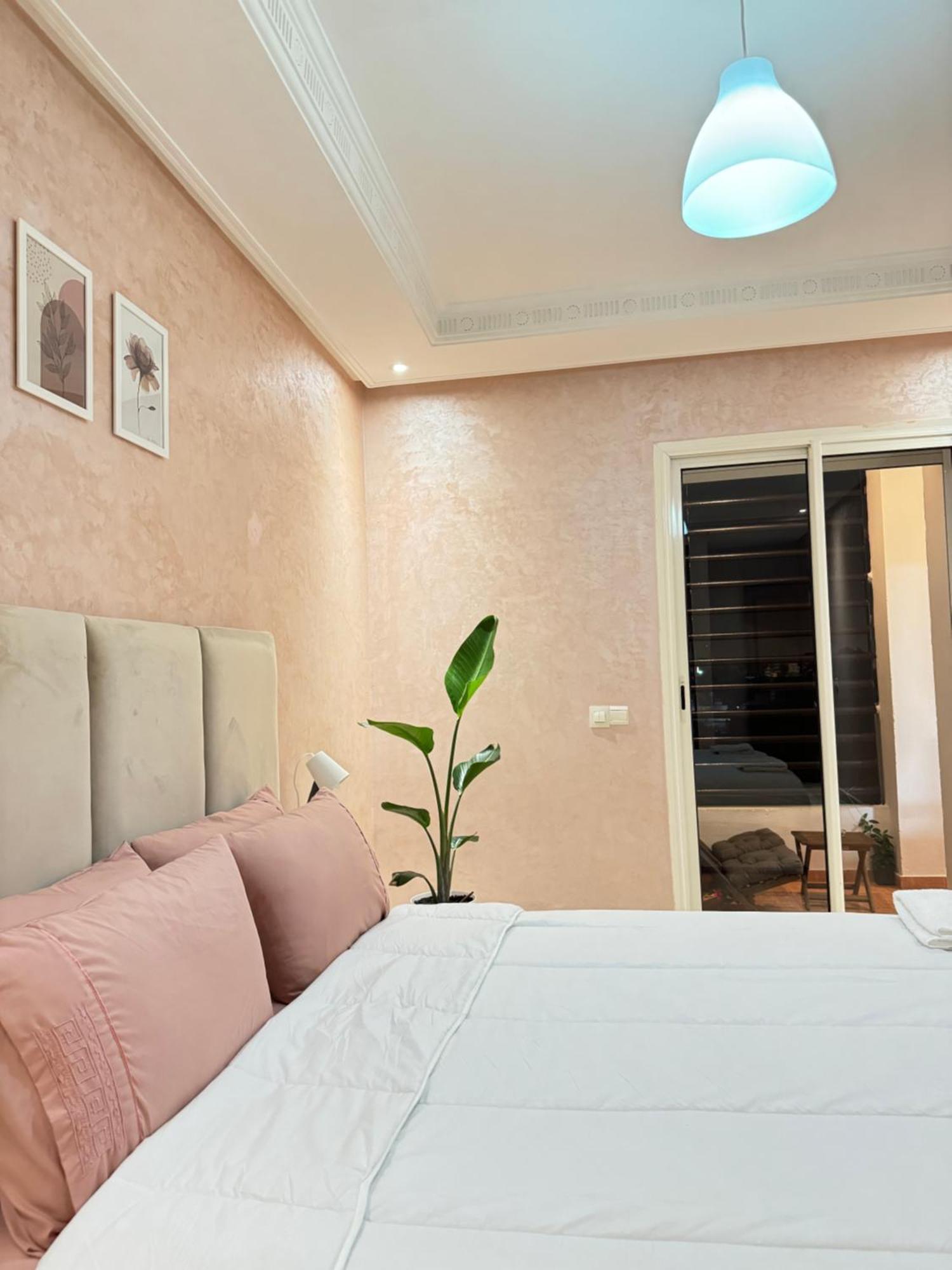 Suitouiss - Agdal 2 - Appartement A 2 Minutes De La Gare De Train Tgv Rabat Kültér fotó