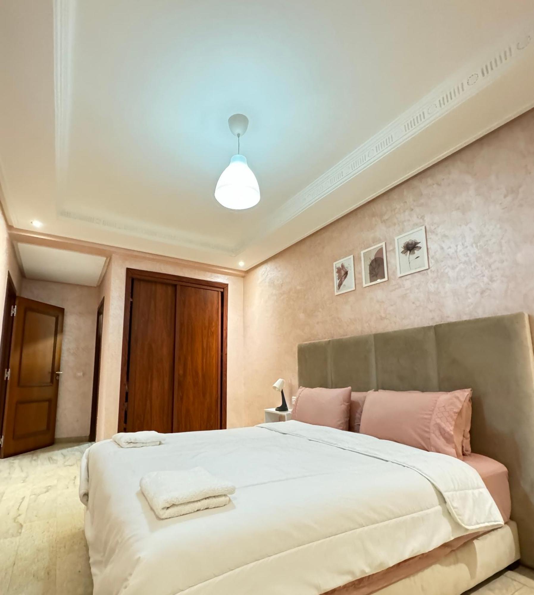 Suitouiss - Agdal 2 - Appartement A 2 Minutes De La Gare De Train Tgv Rabat Kültér fotó