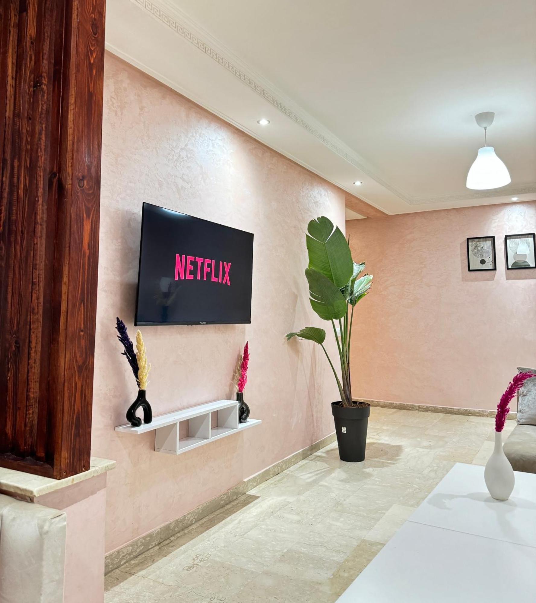 Suitouiss - Agdal 2 - Appartement A 2 Minutes De La Gare De Train Tgv Rabat Kültér fotó