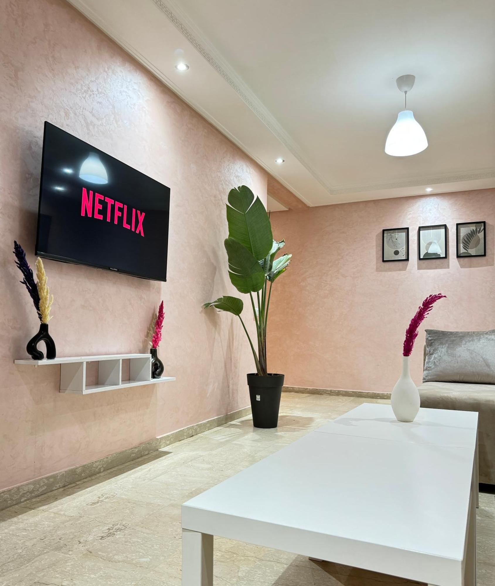 Suitouiss - Agdal 2 - Appartement A 2 Minutes De La Gare De Train Tgv Rabat Kültér fotó