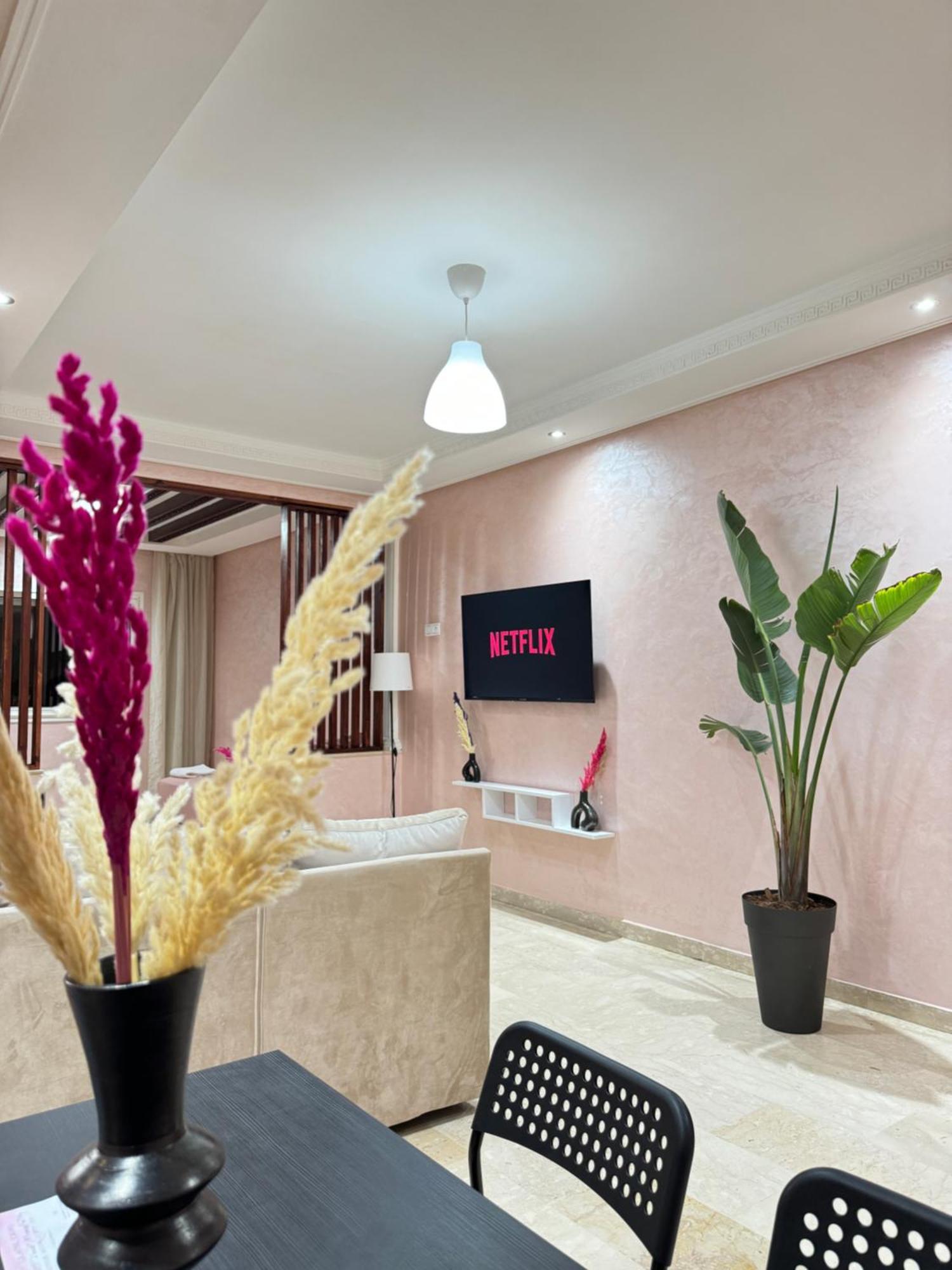 Suitouiss - Agdal 2 - Appartement A 2 Minutes De La Gare De Train Tgv Rabat Kültér fotó