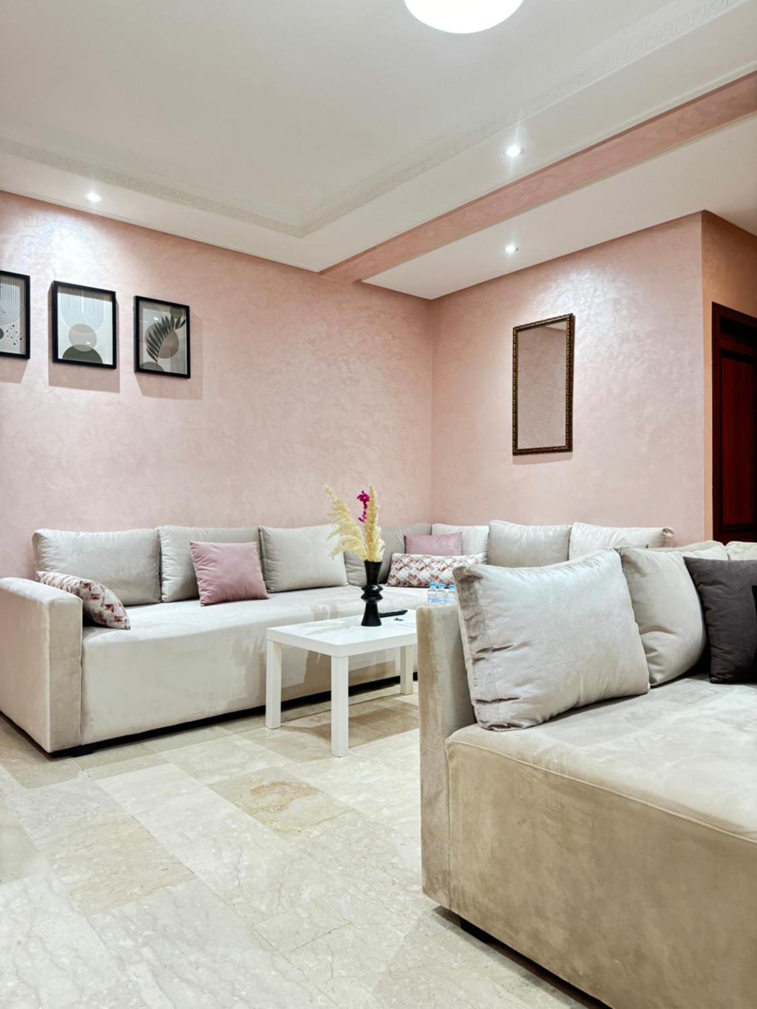Suitouiss - Agdal 2 - Appartement A 2 Minutes De La Gare De Train Tgv Rabat Kültér fotó