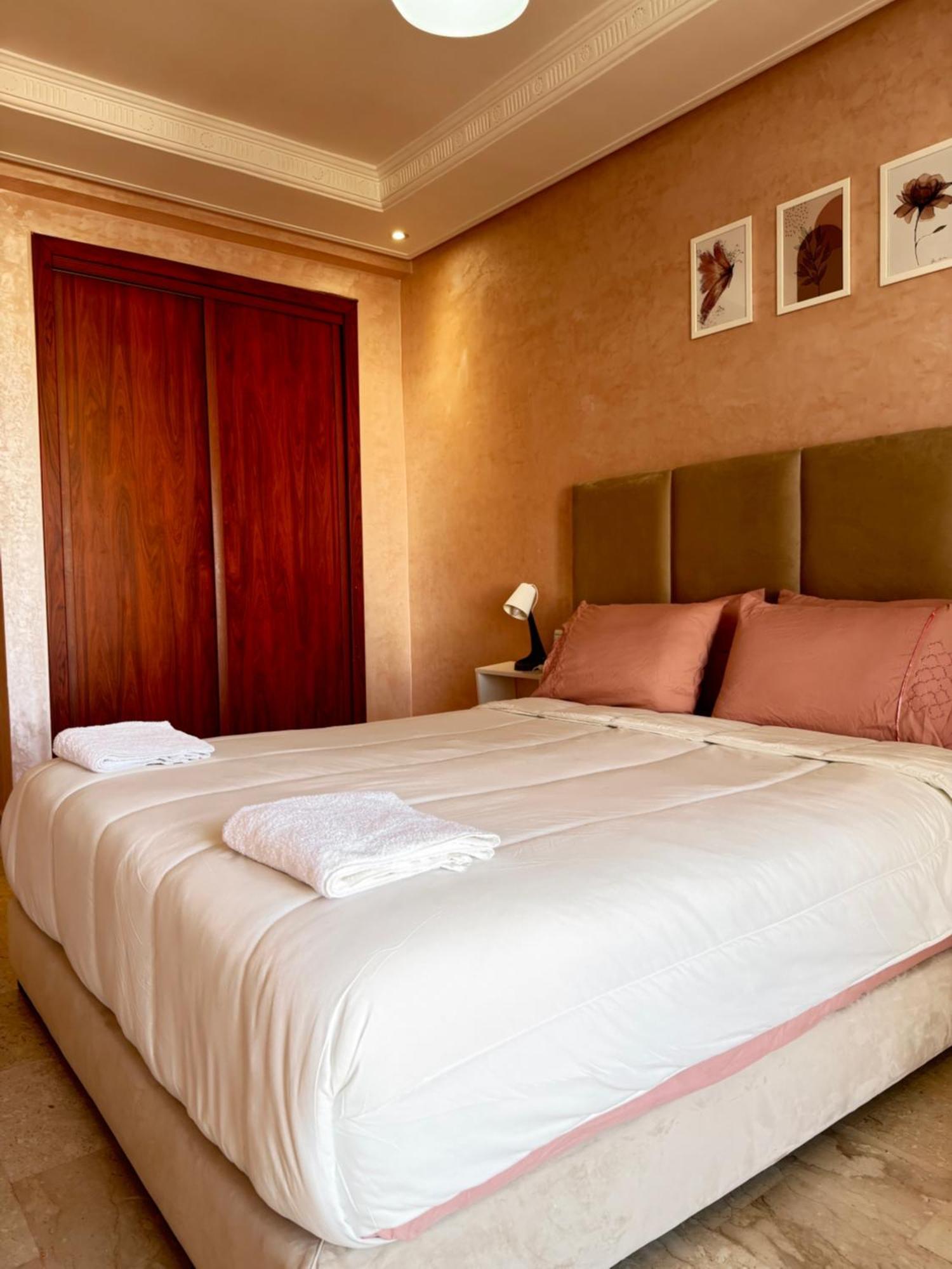Suitouiss - Agdal 2 - Appartement A 2 Minutes De La Gare De Train Tgv Rabat Kültér fotó