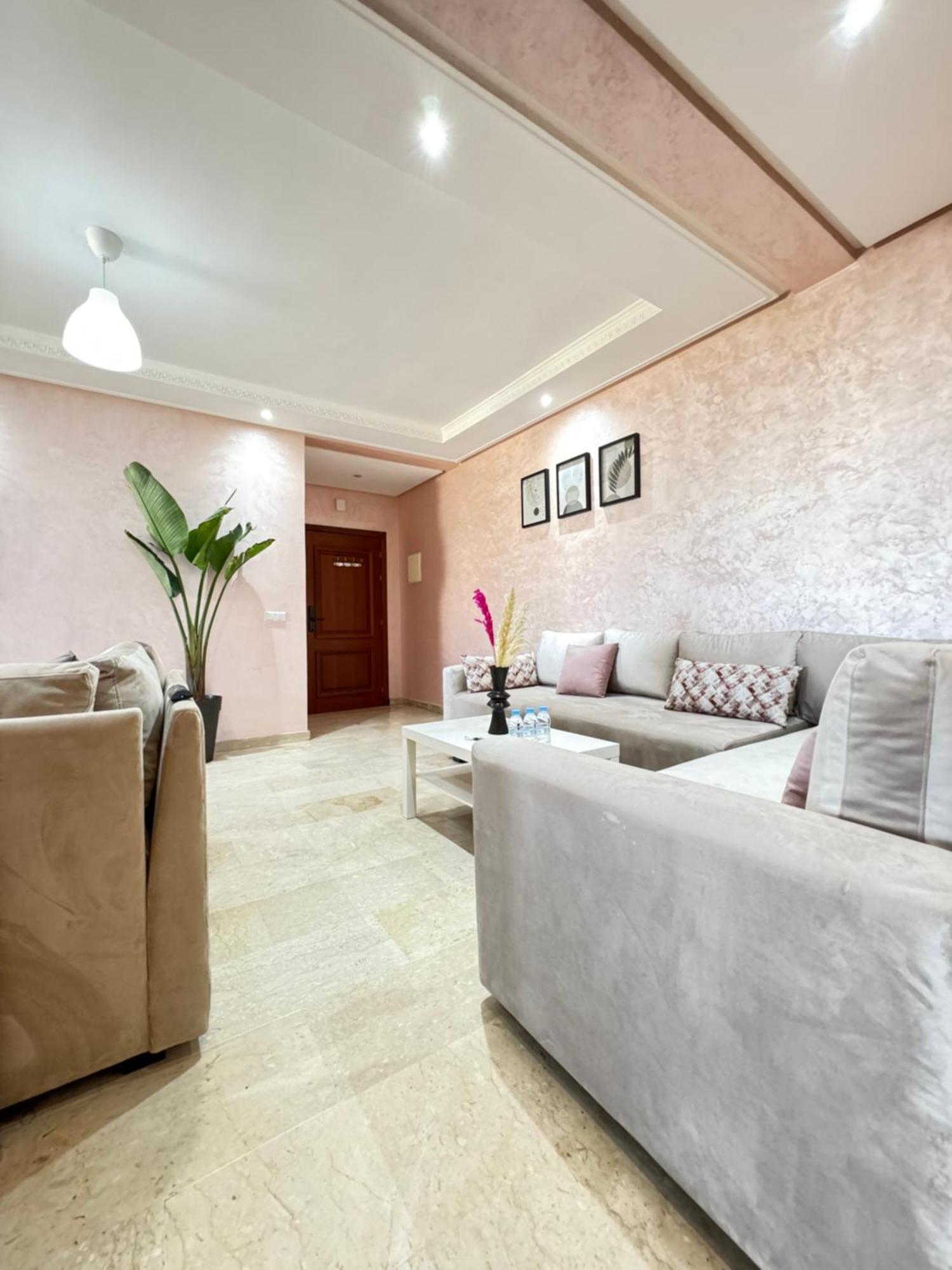 Suitouiss - Agdal 2 - Appartement A 2 Minutes De La Gare De Train Tgv Rabat Kültér fotó
